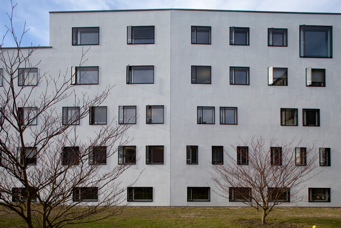 Uni-Neubau (Uni-S) an der Schanzeneckstrasse (Rückseite)